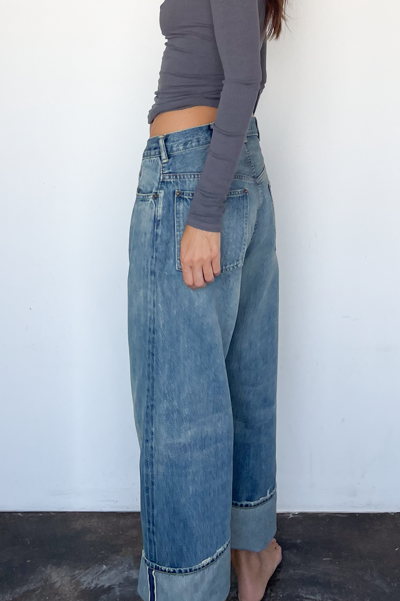 Deep Rise Baggy Cut Jean