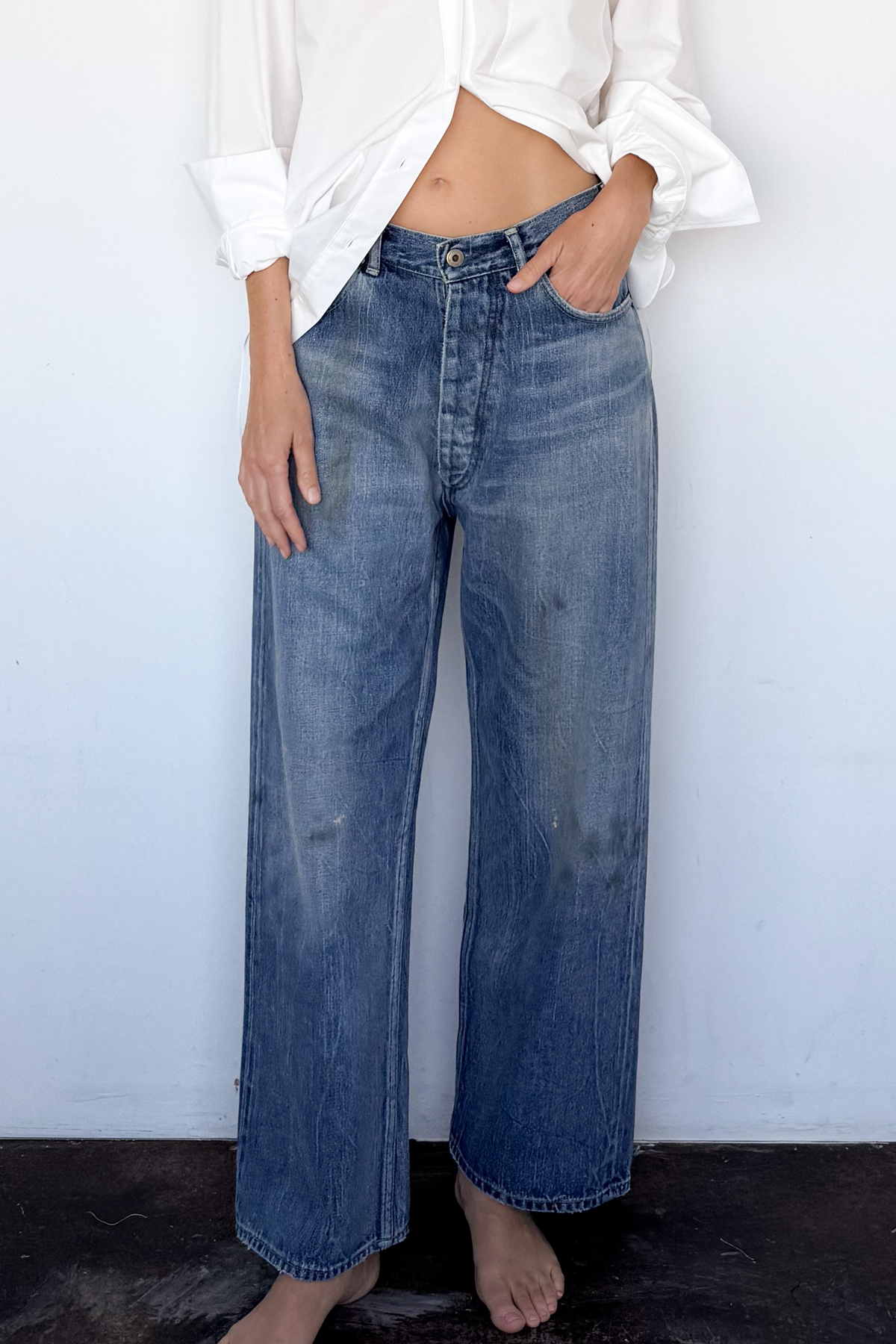 Deep Rise Baggy Cut Jean