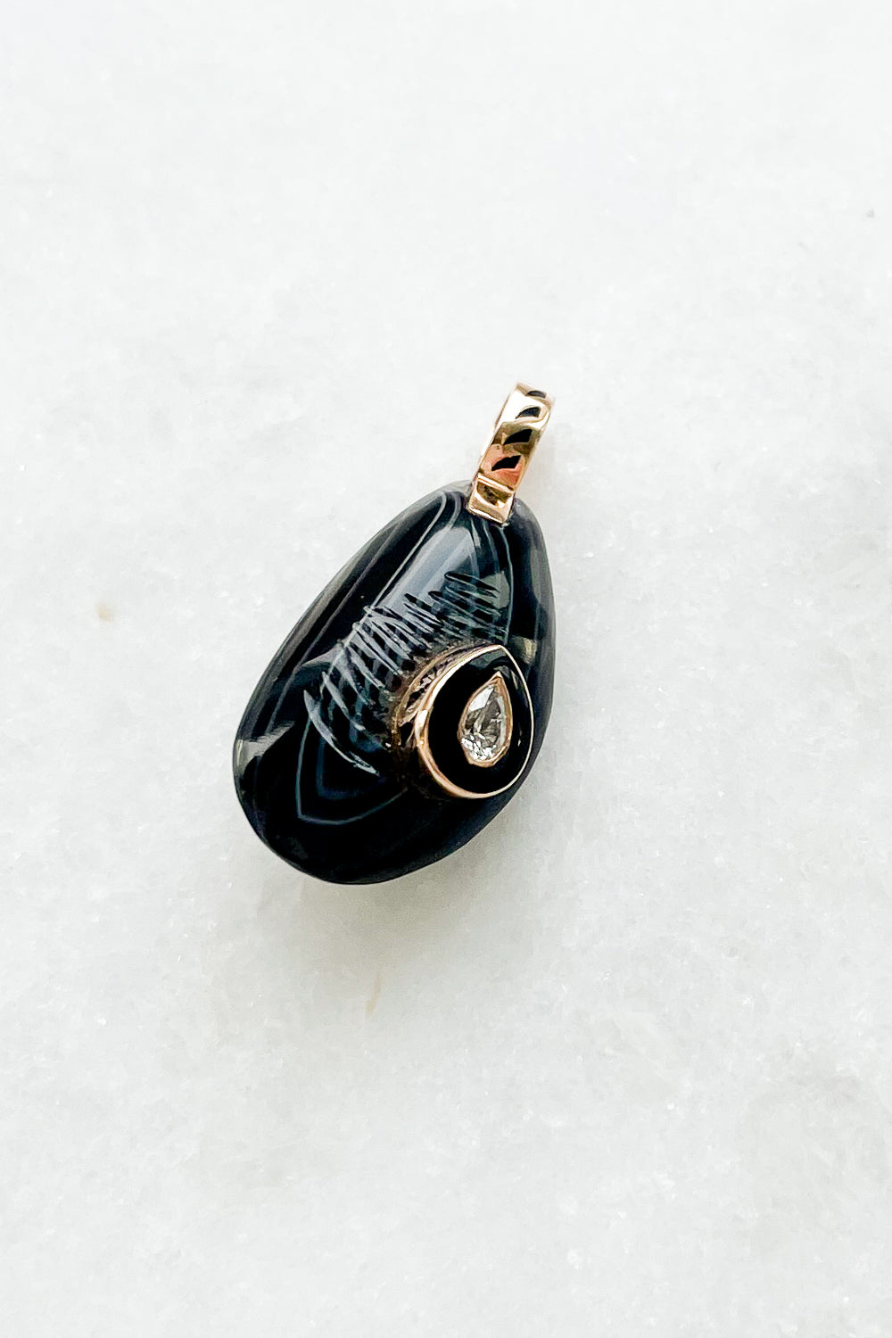 Agate Mussel with Diamond Charm