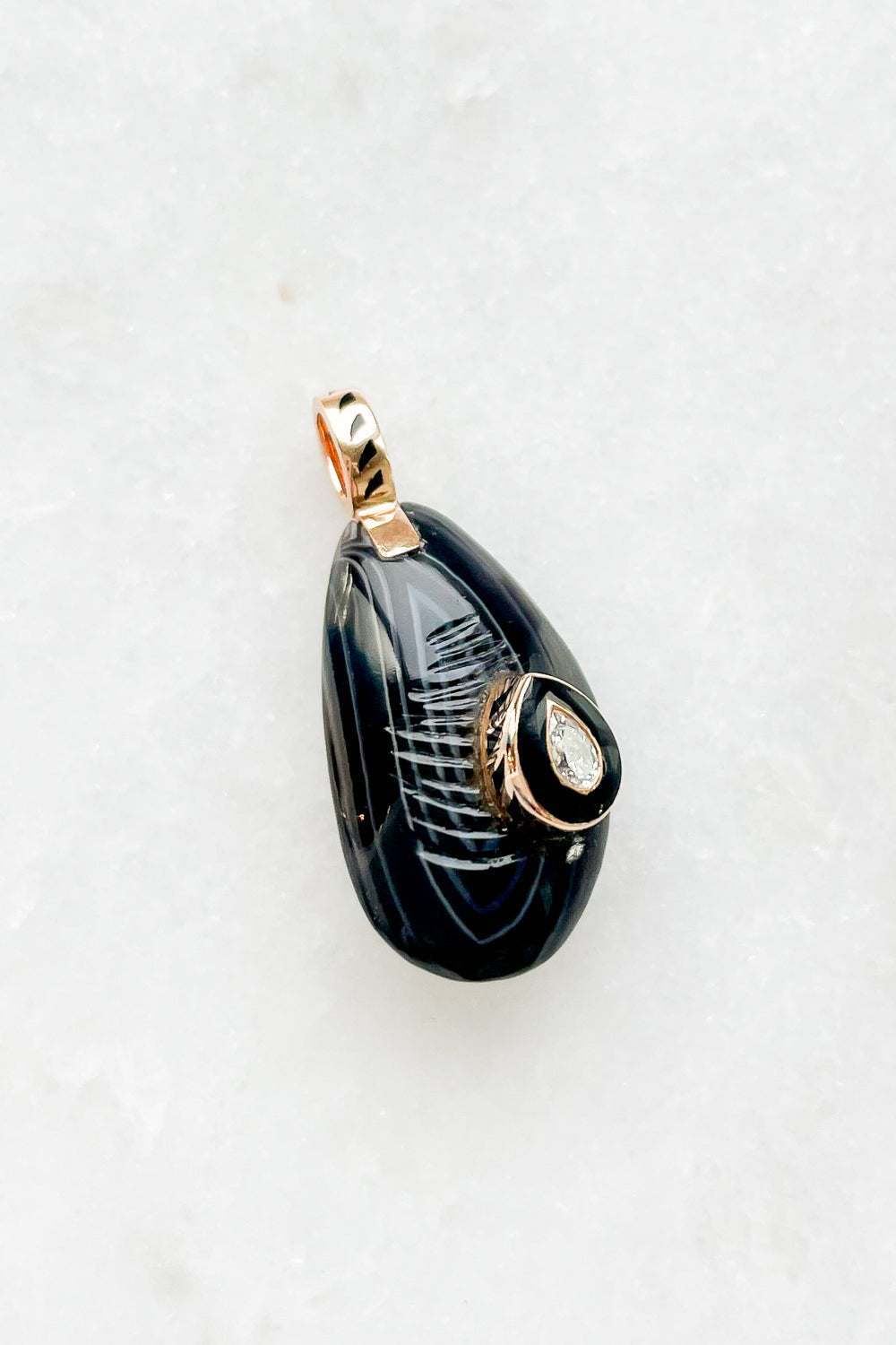 Agate Mussel with Diamond Charm