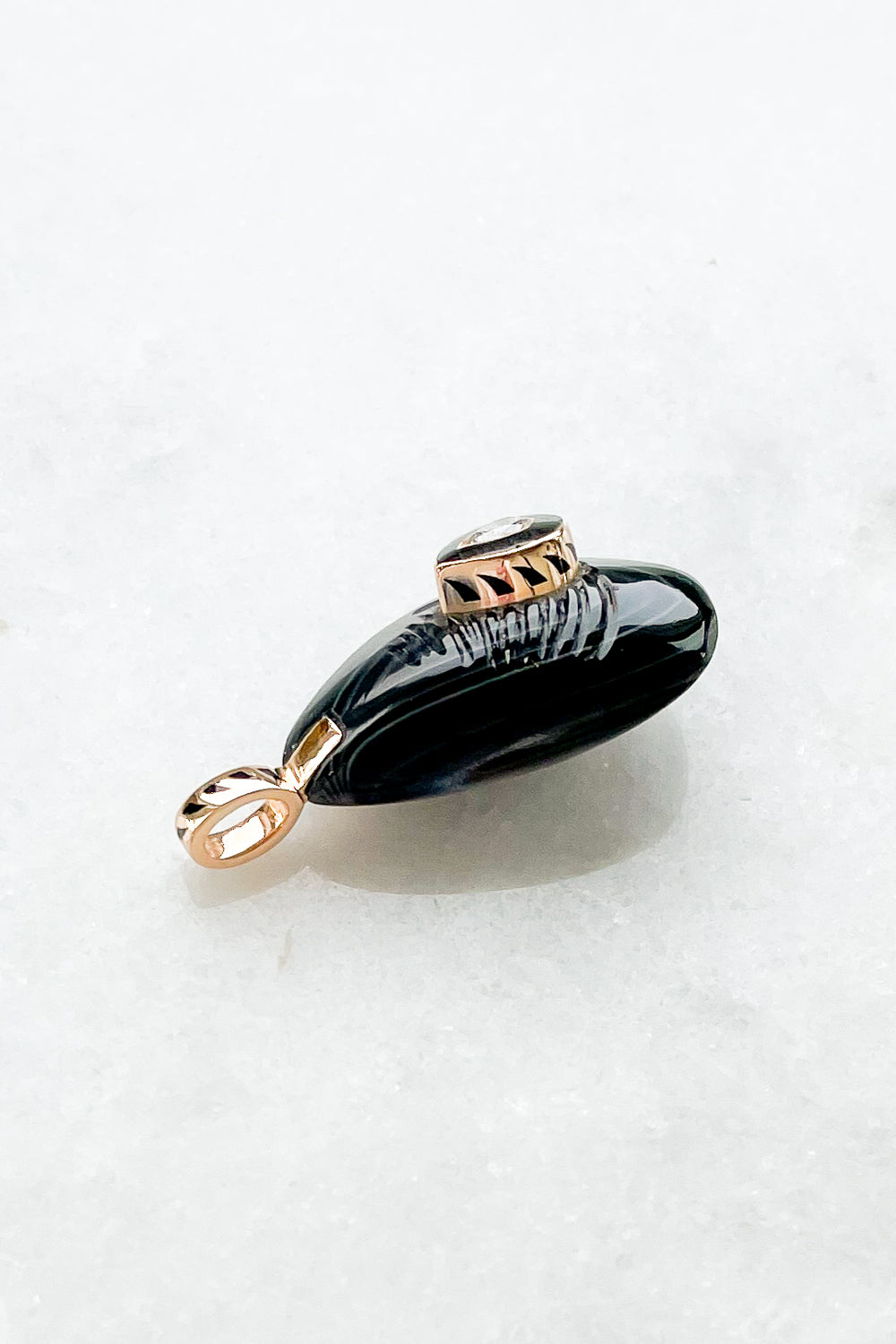 Agate Mussel with Diamond Charm