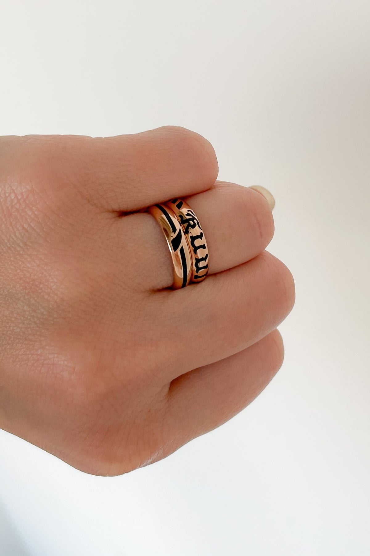 Enamel "B" Ring