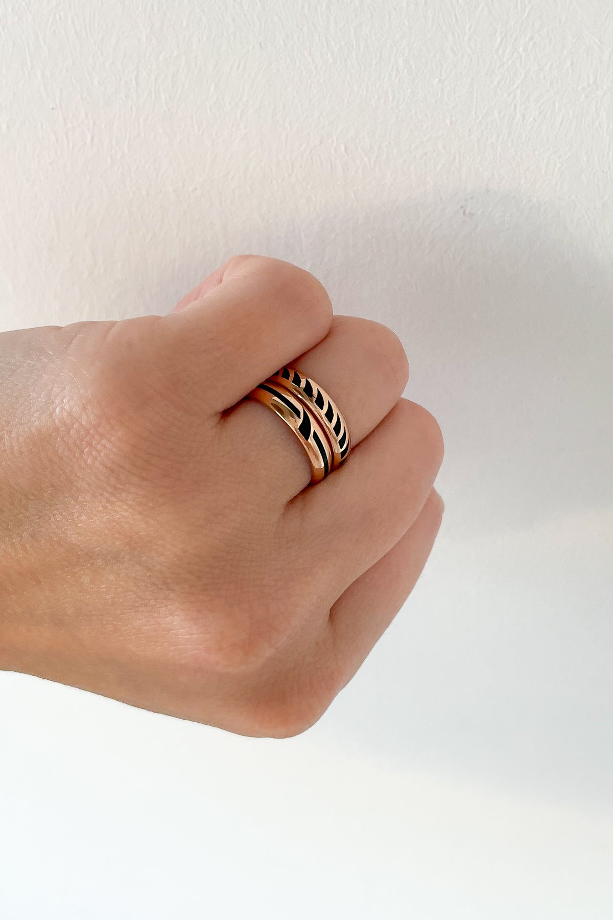 Enamel "B" Ring