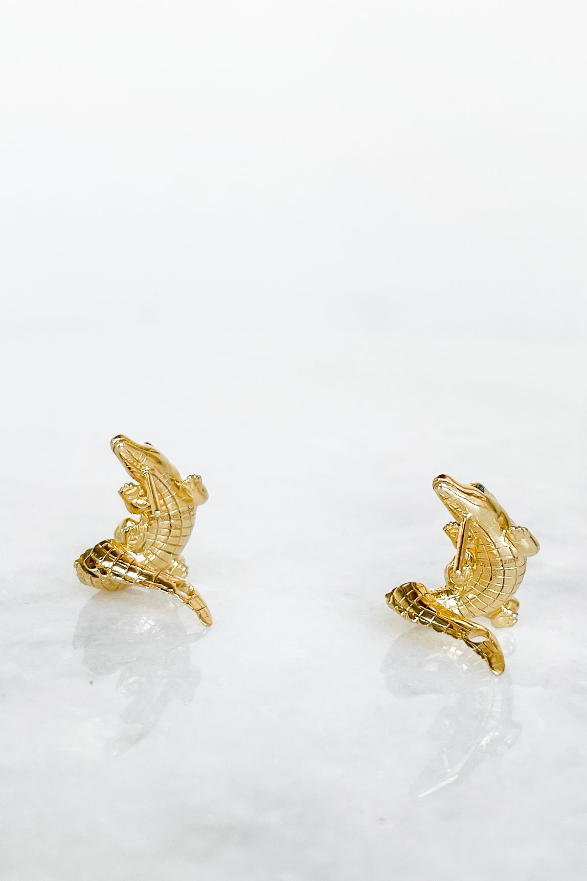 Alligator Twist Earring