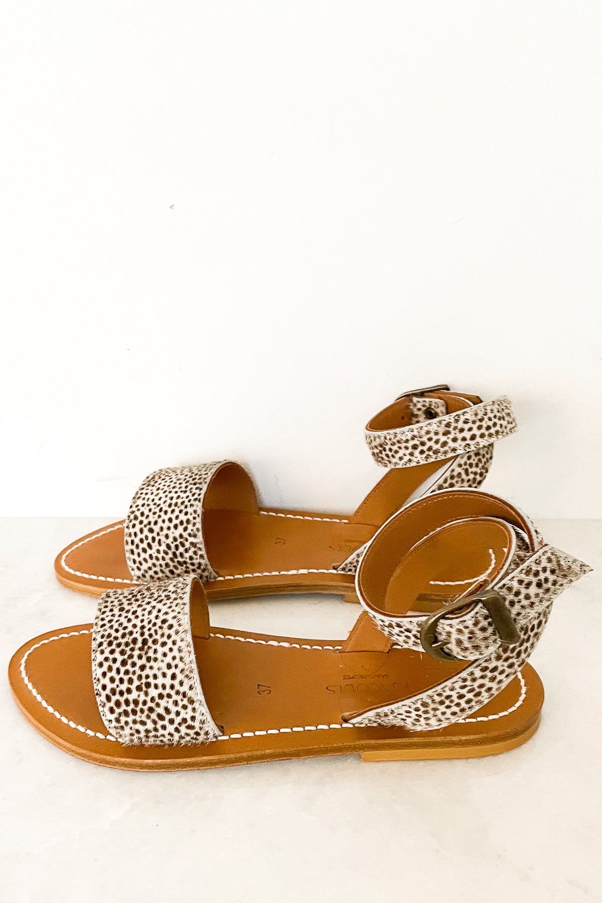 Akoris Sandal