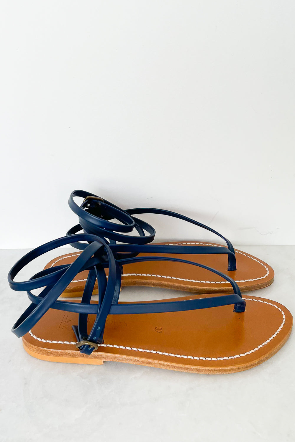 Hiota Sandal