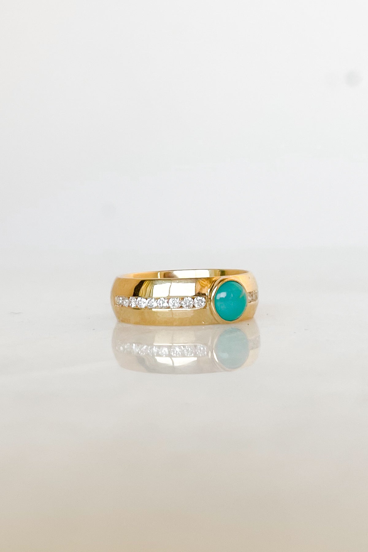 Riviera Ring